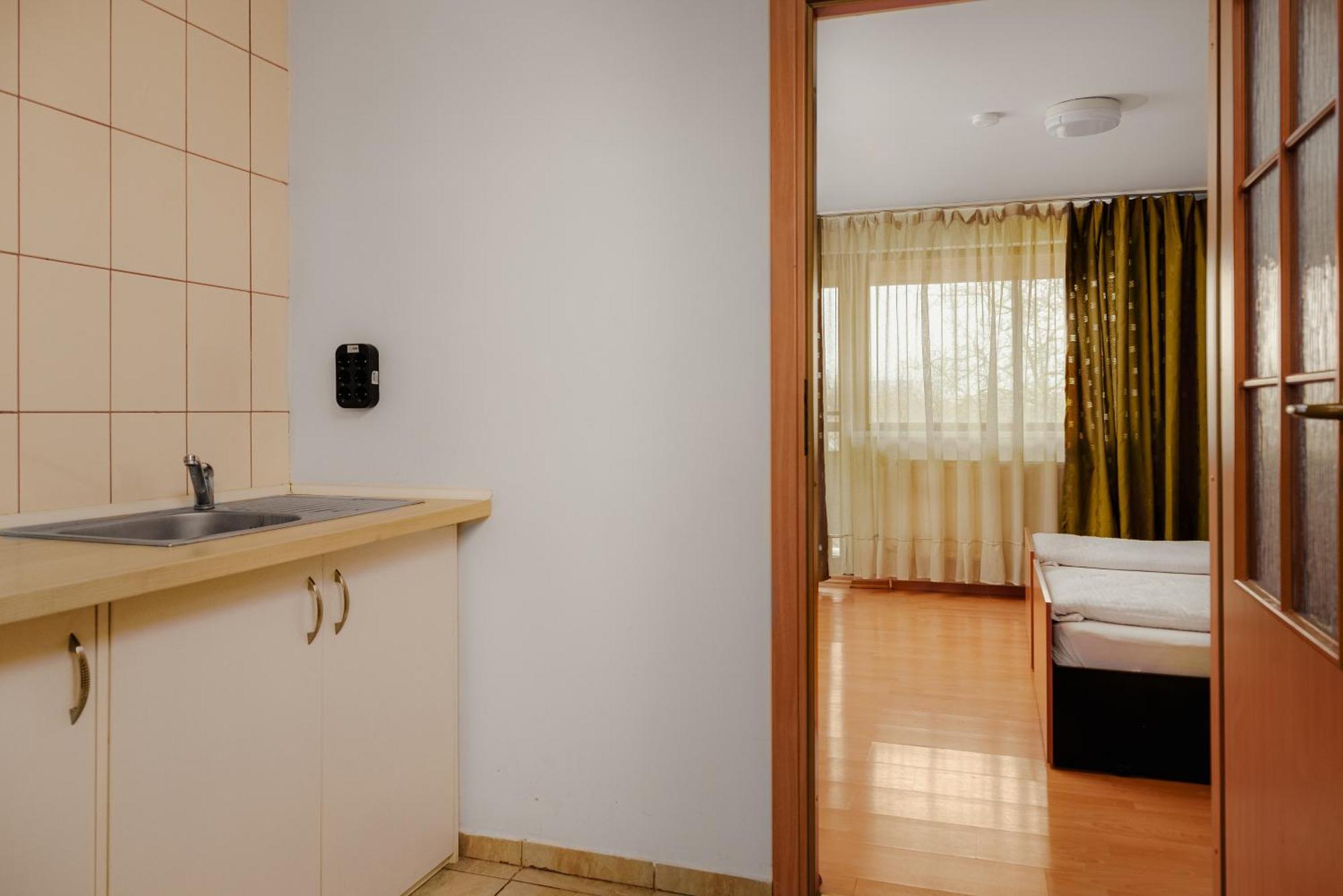 Apartment Business Transit To Therme & Bucharest Airport Saftica