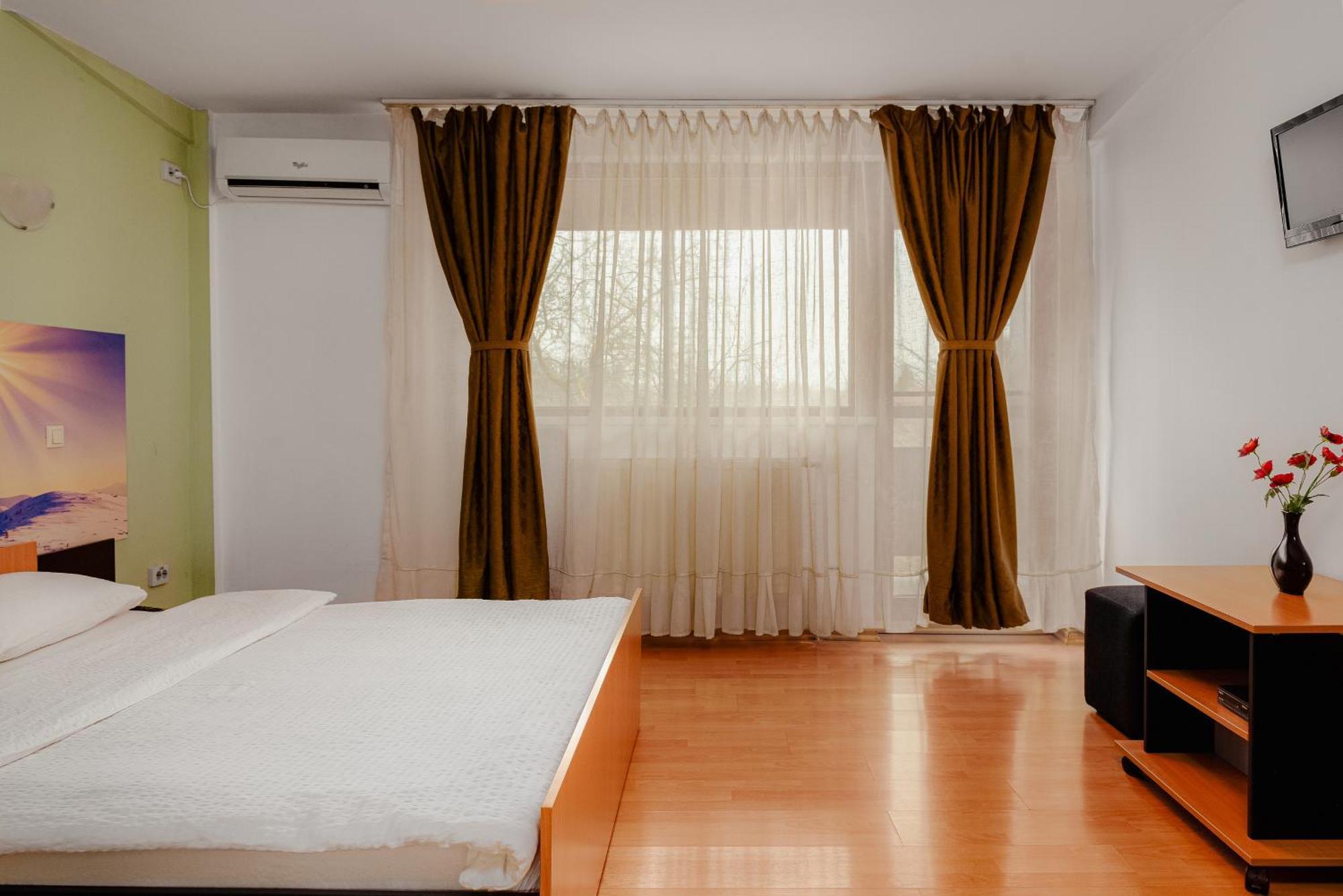 Apartment Business Transit To Therme & Bucharest Airport Saftica